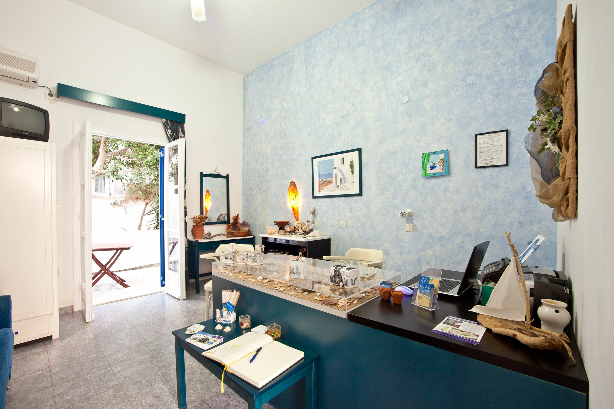 Villa Anna Maria Alikí 외부 사진